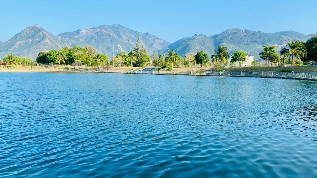 Cam Lam The Track Homestay - Near Bai Dai Beach מראה חיצוני תמונה