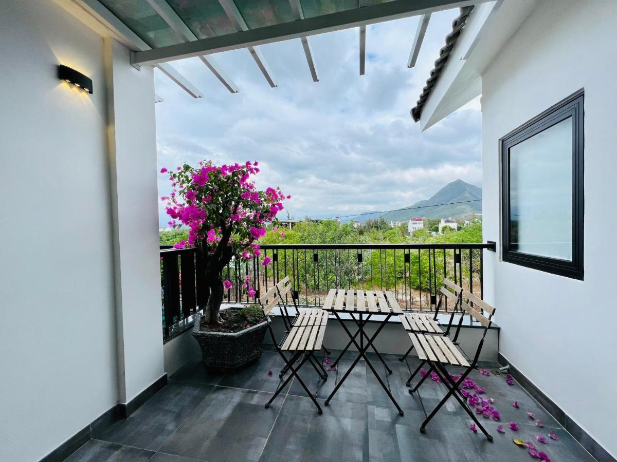 Cam Lam The Track Homestay - Near Bai Dai Beach מראה חיצוני תמונה