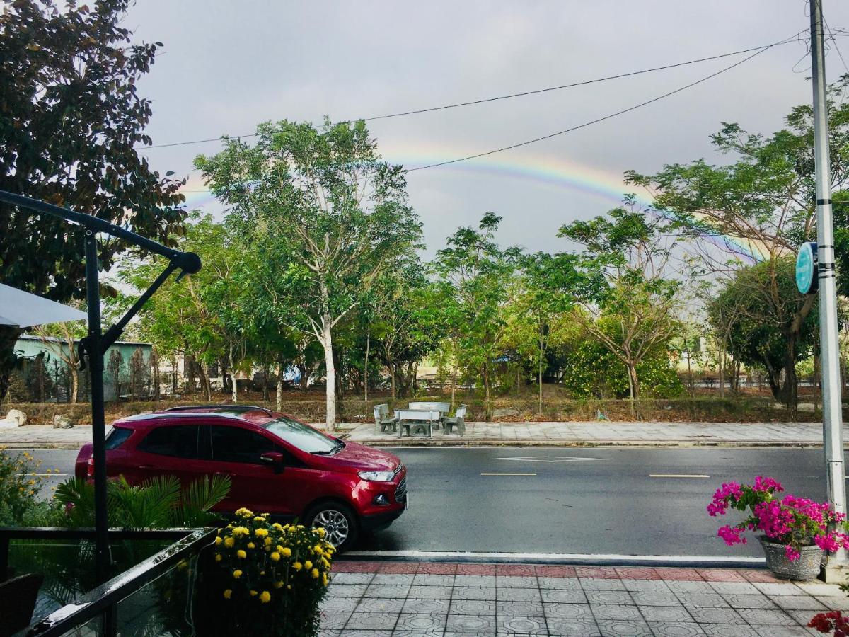 Cam Lam The Track Homestay - Near Bai Dai Beach מראה חיצוני תמונה