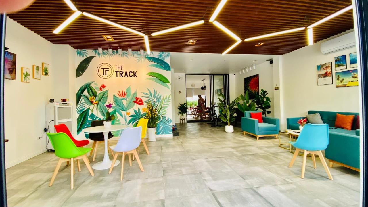 Cam Lam The Track Homestay - Near Bai Dai Beach מראה חיצוני תמונה