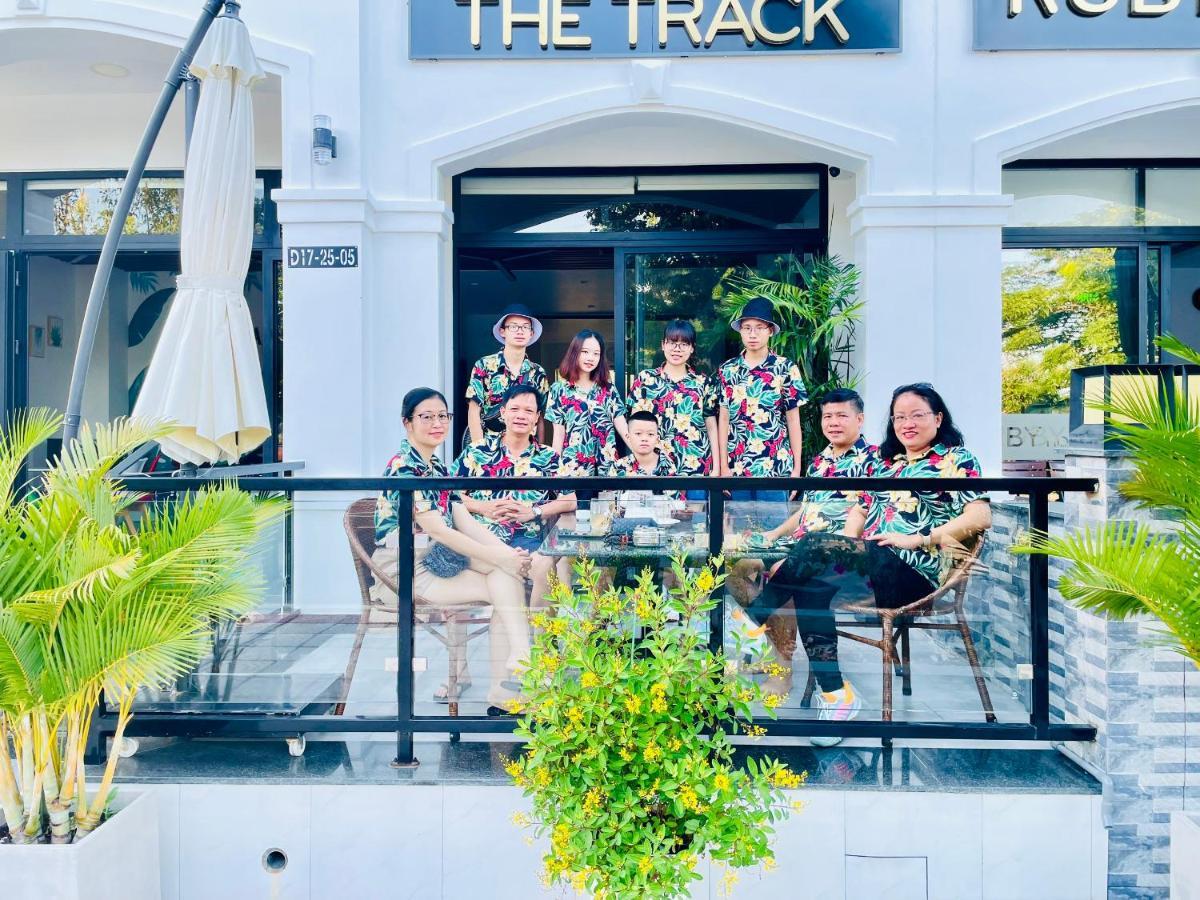 Cam Lam The Track Homestay - Near Bai Dai Beach מראה חיצוני תמונה