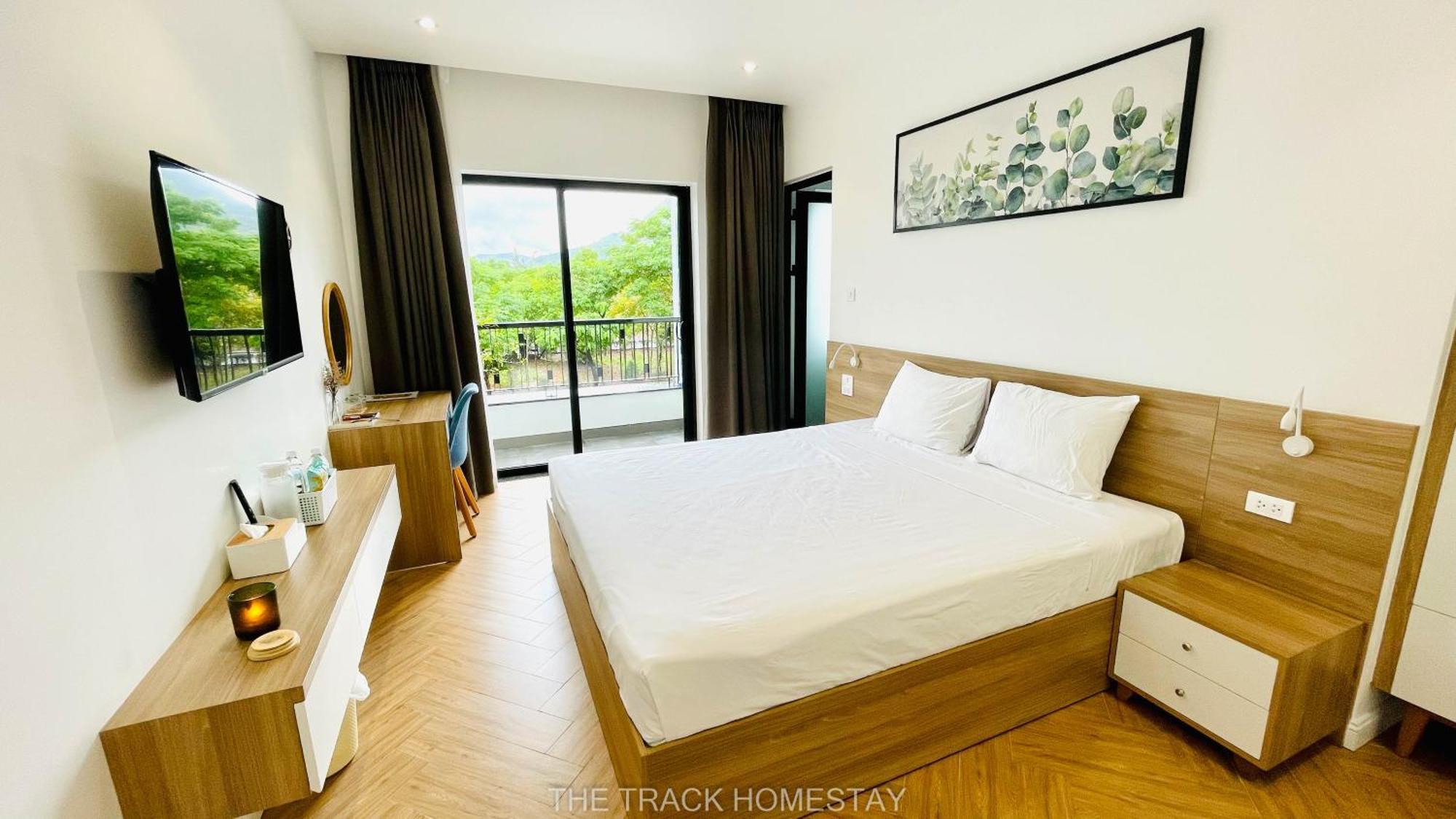 Cam Lam The Track Homestay - Near Bai Dai Beach מראה חיצוני תמונה
